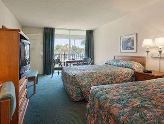 Ramada Speedway Daytona Hotel Daytona Beach Eksteriør billede